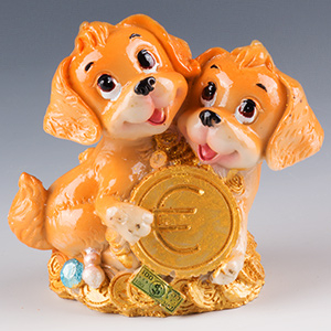 Фигурки и статуэтки