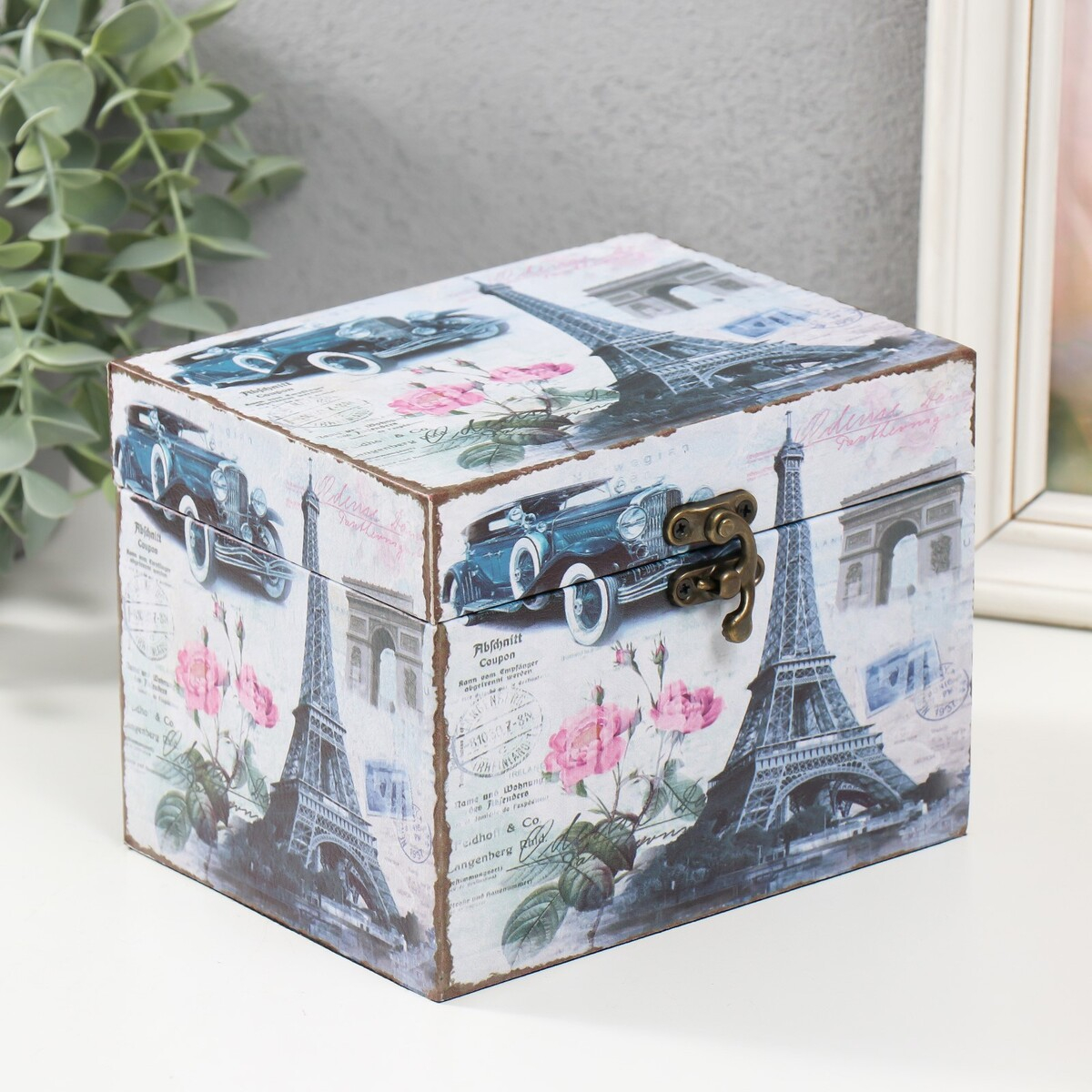 Шкатулки и сундуки